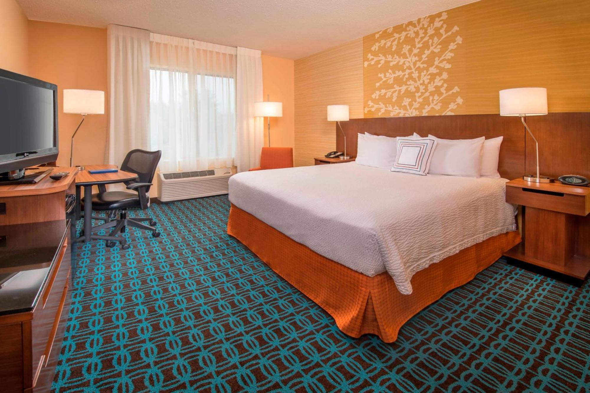 Hotel Fairfield & By Marriott Frederick
